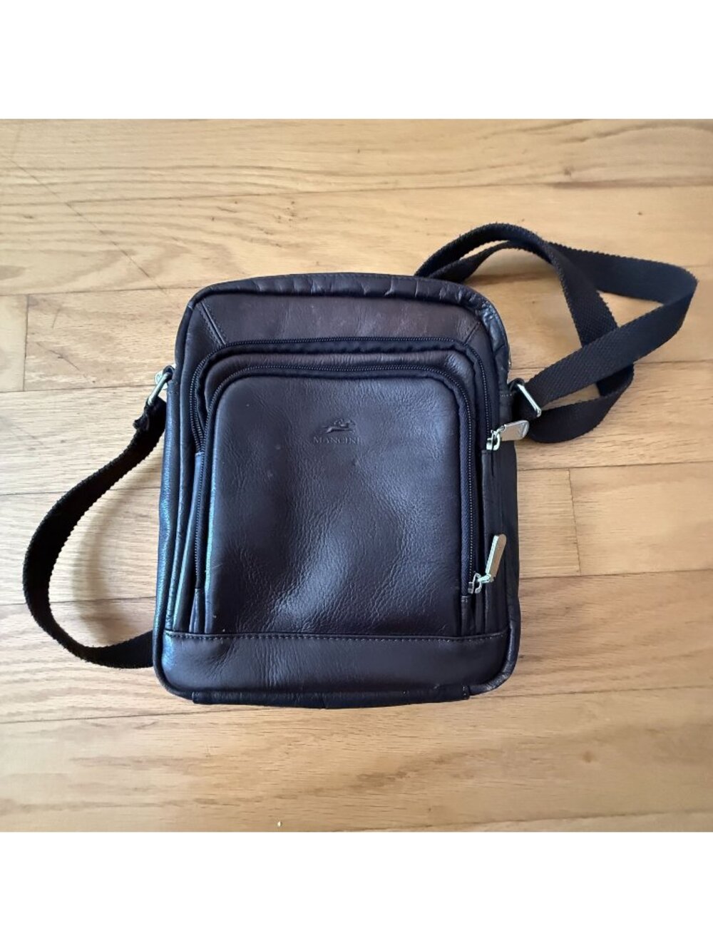 Mancini Mens Brown Leather Multi-pocket Crossbody Bag